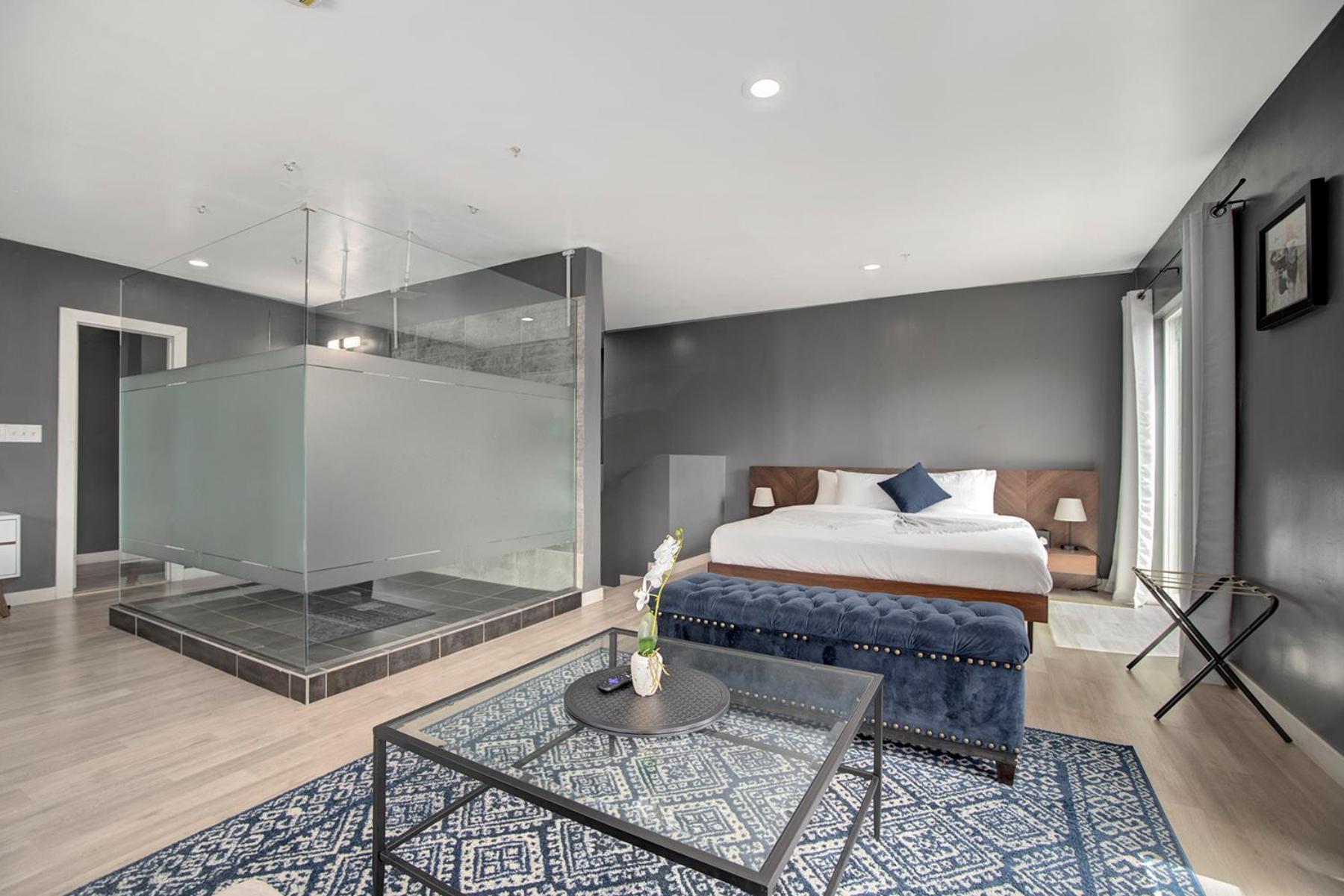 Good Hotels Downtown Денвер Экстерьер фото
